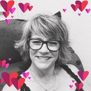 Meet your Posher, Debbie